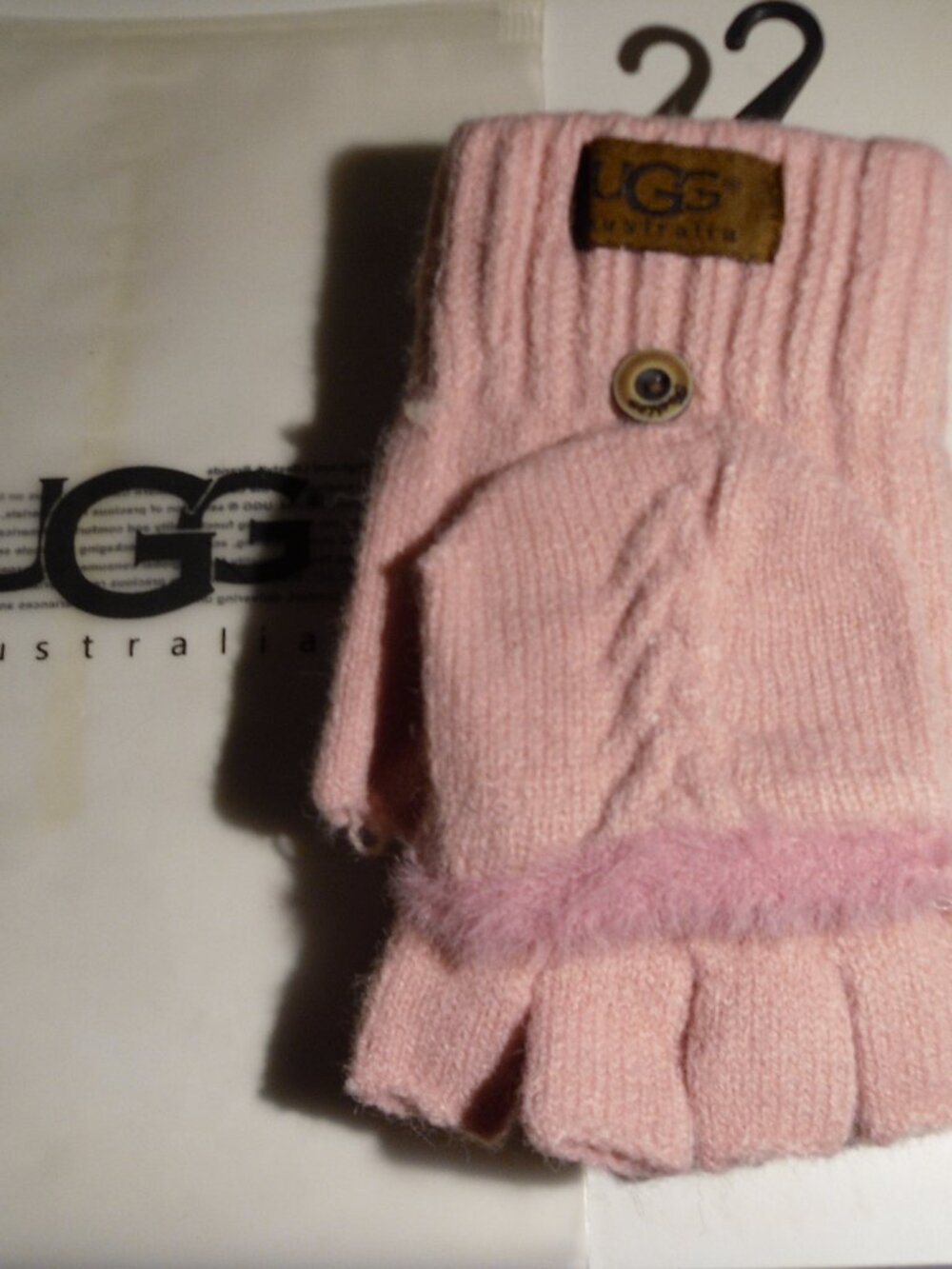 UGG women's fingerless gloves PINK NEW